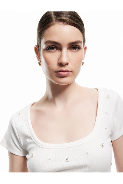 Koton Slim Fit Cotton U-Neck Short Sleeve Pearl Embroidered Rhinestone T-Shirt