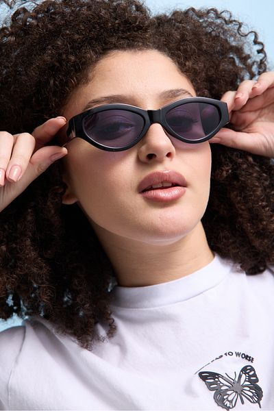 Eyesofia Farfalla Unisex Black Sunglasses