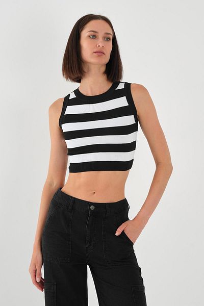 ALEXANDERGARDI Women's Striped Standard Knitwear Crop Tank Top