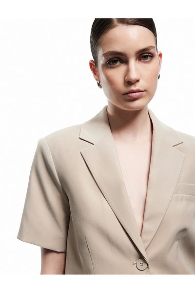 Koton Viscose Cupro Fabric Buttoned Double Breasted Crop Short Sleeve Jacket