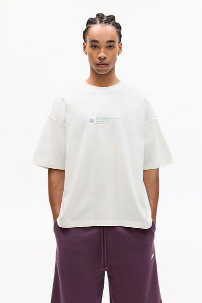 Pull & Bear STWD T-shirt with contrast embroidery