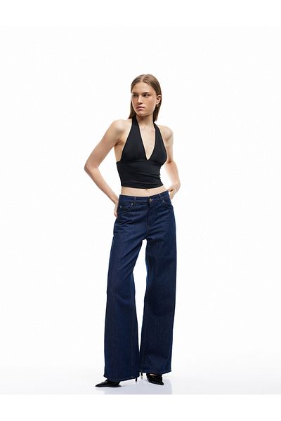 Koton Slim Fit Backless Crop Halter Neck Bustier