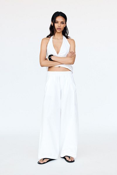 Pull & Bear Barrel trousers with an elasticated waistband