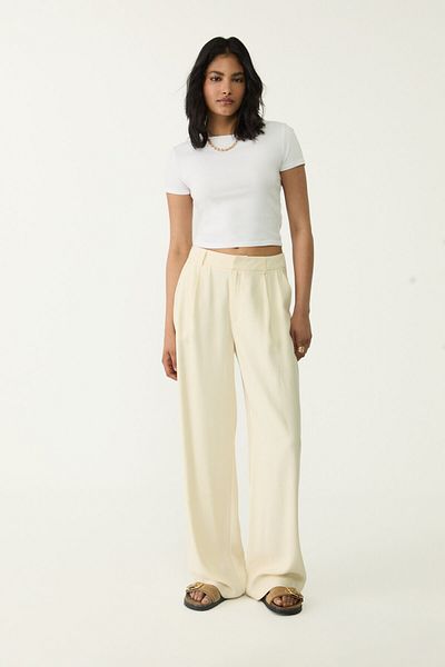 Stradivarius Flowing straight-leg trousers with darts