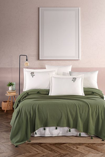 Marka Newhome Double Fringed Hand Embroidered 100% Cotton Luxury Pique Set Green