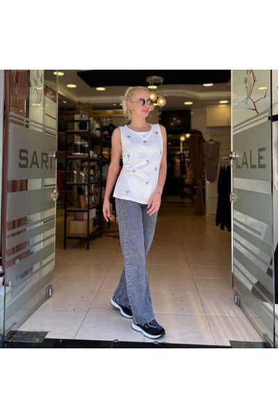 Unique Asymmetric Cut Butterfly Bead Embroidered T-Shirt