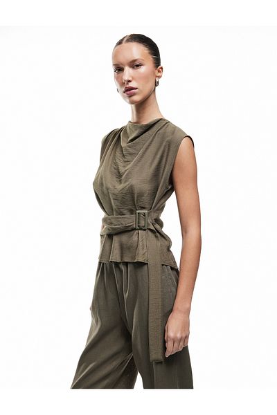 Koton Ασύμμετρη μπλούζα από ύφασμα Aerobin Viscose με λεπτομέρεια γιακά Degaje