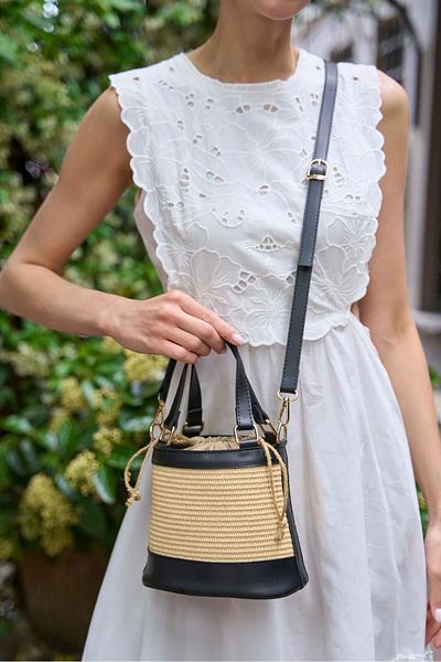 Madamra Black Straw Bucket Bag – Bohemian Style Knitted Women's Hand & Shoulder Bag Summer–Casual
