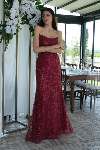 Feminist Stone Embroidered Long Fish Evening Dress Burgundy 0801056