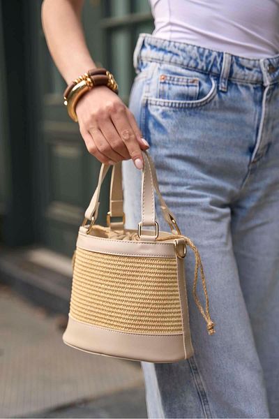 Madamra Cream Straw Bucket Bag – Bohemian Style Knitted Women's Hand & Shoulder Bag Summer–Casual