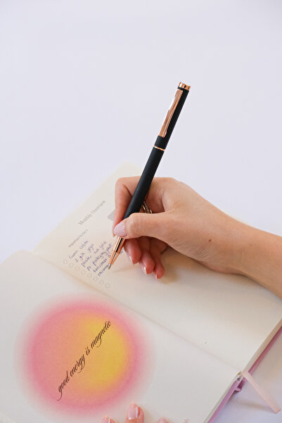 myPath Rose Detaylı Mavi Mürekkepli Siyah Roller Kalem