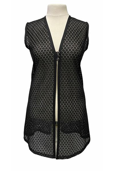 Giyinen Mağazaları Black Meyra Front Buttoned Intermediate Lace Vest