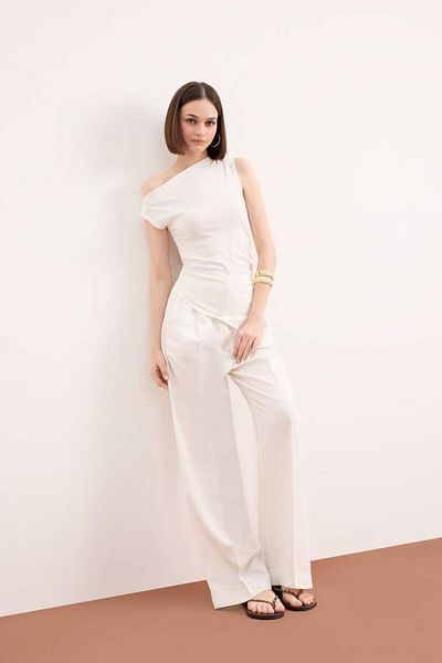 DeFacto New Season Slim Fit Slim Fit Single Shoulder Ribbed Undershirt