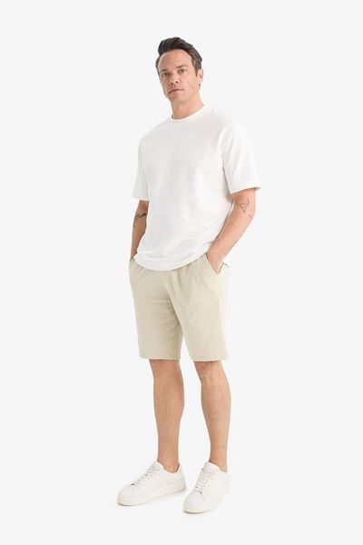 DeFacto New Season Slim Fit Slim Fit Pocketed Cotton Basic Plain Bermuda Shorts