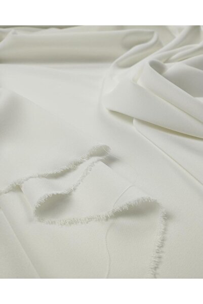 Kumaş Parça الكريب باللون الأبيض العرض: 145