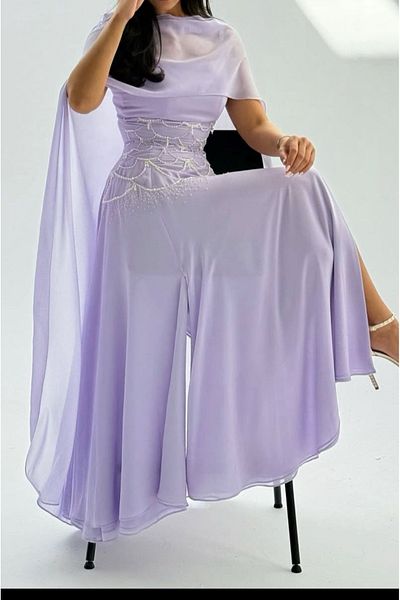 NR FASHION Chiffon dress with beads and long train