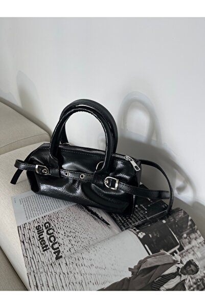 ALTUDA Women's Buckle Detailed Cross Strap Shoulder Bag Matty