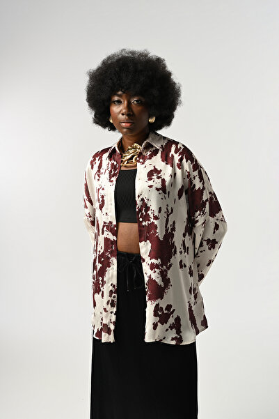 Orfeo Negro Дамска широка риза с разнообразни мотиви