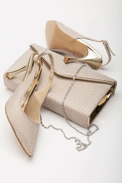 GULT Women's Pointed Toe Shiny Evening Shoes and Bag Gold