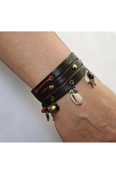 DEHNA Kokoş Leather Bracelet |   Handmade |   Ethnic Design |   Sea Shell |   Adjustable |   Red