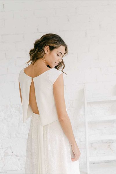AFR CLOTHES Women's High Quality Crepe Fabric Back Open Crop Top