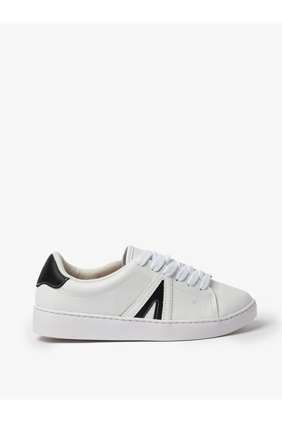 VİZZANO حذاء رياضي نسائي من فيزانو باللون الأبيض | صنع في البرازيل