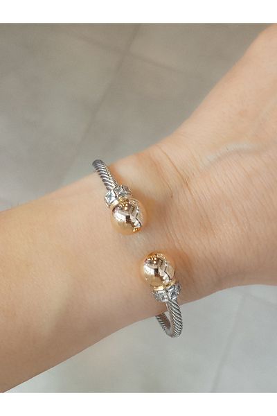 MODA Women's Non-Tarnish Steel Twist Model Gold Twin Bun Headed Stone Bracelet - Stylish Design |   Bujimori.