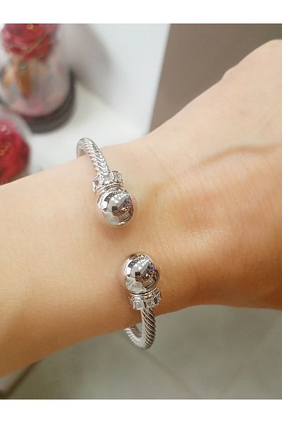 MODA Women's Tarnish-Free Steel Twist Model Silver Twin Bun Headed Stone Bracelet - Stylish Design |   Bujimori.