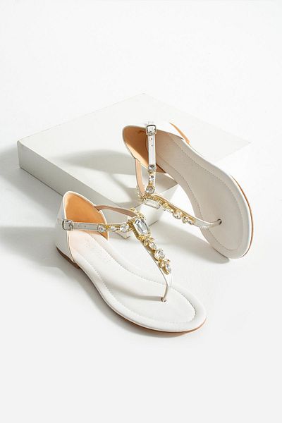 diclepolat Women's Stoned Flip Flops Daily Sandals Teo White