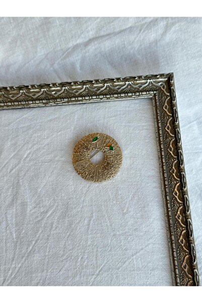 YAKA ART Yaprak Taş Detaylı Yuvarlak Metal Broş - Rozet - Yaka İğnesi