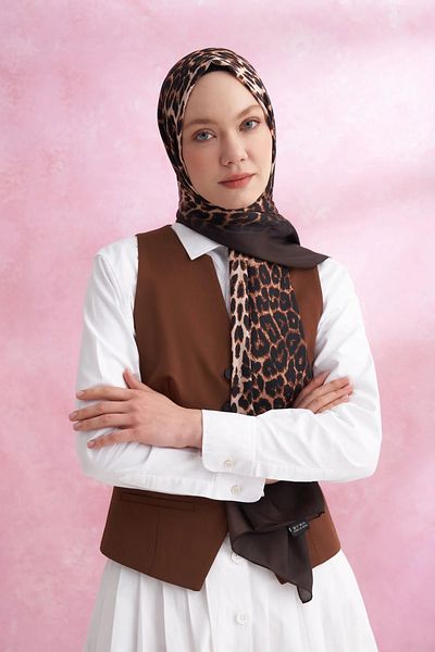 ARMANDA Leopard Voile Gradient Pattern Shawl - Bitter Brown