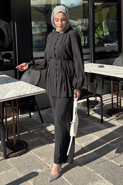 Tesettür Diyarı Summer Fabric Tril Tril Suit with Buttoned Tunic - Black