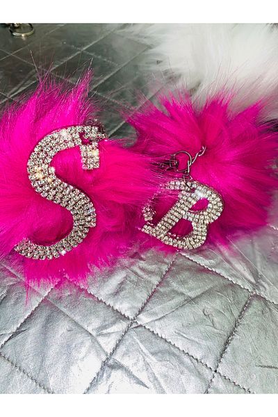 Arabasına Aşıklar Kulubü White Feather Letter Set, Backview Ornament and Keychain (Send a Message with the Letter You Want)