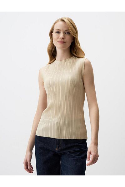 Jimmy Key Crew Neck Slim Fit Line Pattern Sleeveless Blouse