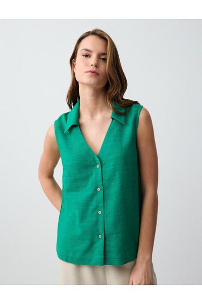 Jimmy Key Regular Fit V-neck Woven Green Shirt