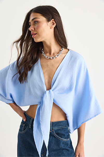 Bianco Lucci Γυναικεία μπλούζα μουσελίνας με φαρδύ μανίκι V λαιμόκοψη 4729 60283396