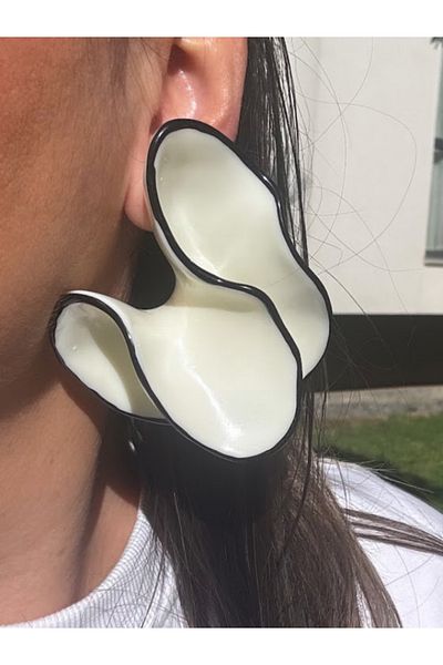 bijuxbymrv Special Design Brand White Asymmetric Earrings