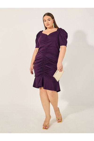 Styli Plus Size Solid Ruched Detail Sheath Knee Length Dress