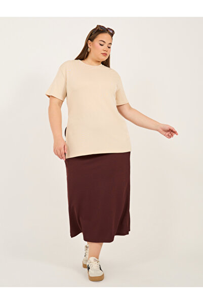 Styli Plus Size Ribbed Knit Round Neck Oversized T-Shirt