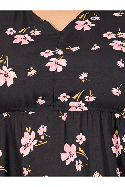 Styli Plus Size Floral Print V Neck A-Line Midi Dress