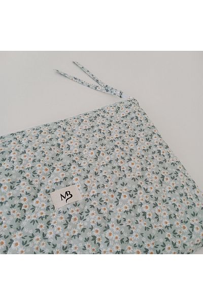 MB Green Daisy Laptop-Tablet Case 15-16 Inch
