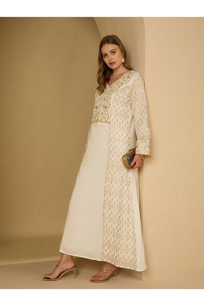 Styli Foil Print V Neck Panelled Jalabiya with Embroidered Detail