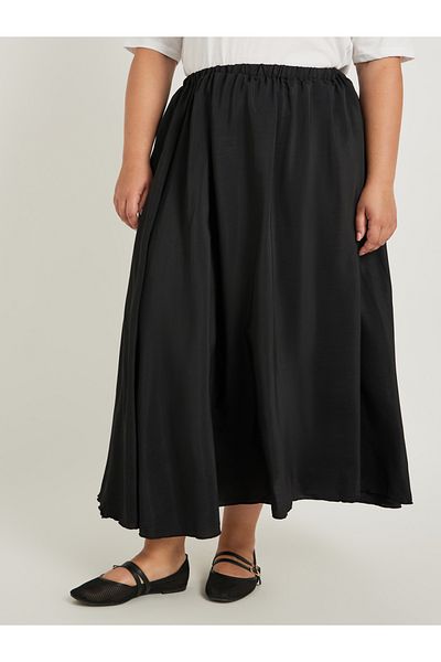 Styli Plus Size Plain A-Line Maxi Skirt with Elasticated Waistband