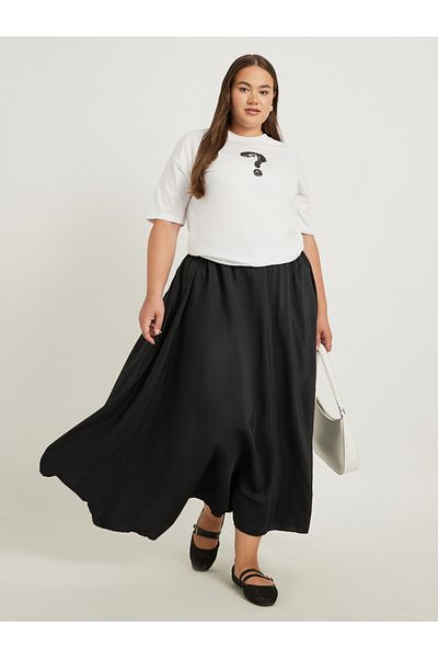 Styli Plus Size Plain A-Line Maxi Skirt with Elasticated Waistband