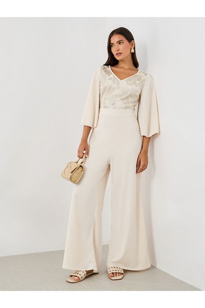 Styli Embellished Balloon Sleeve V-Neck Jumpsuit
