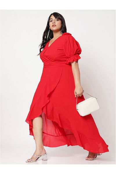 Mish By Styli فستان ملفوف سادة بأكمام قصيرة وحاشية مكشكشة عالية ومنخفضة