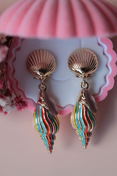 Luvix Design Colorful Mussel Form Earrings