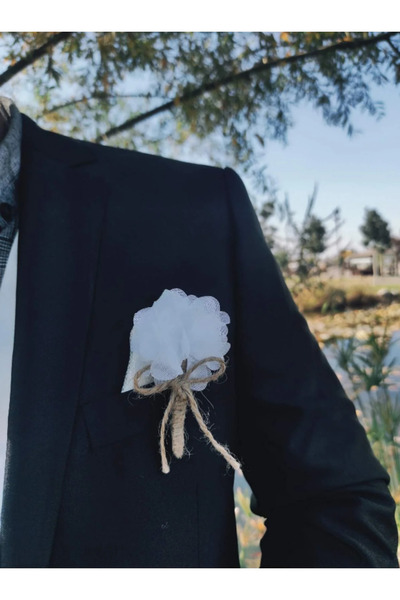 Massaltay Kar Beyaz Çiçekli Yaka İğnesi Damat Yaka Çiçeği , Beyaz Çiçekli Bro...