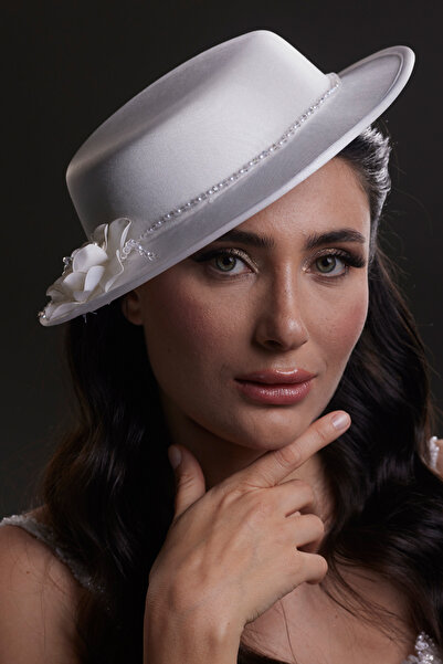 ESPEREST قبعة ديربي بيضاء رومانسية مع سلسلة من اللؤلؤ وزهور رقيقة