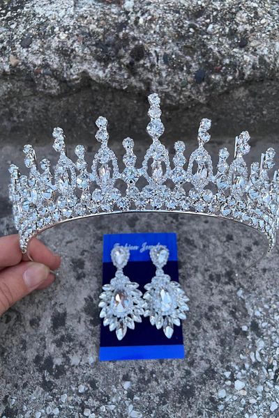 Hobigram Abrienda Silver Bridal Henna Crown Special Occasion Accessory Women's Crown and Wide Shuttle Earrings Set